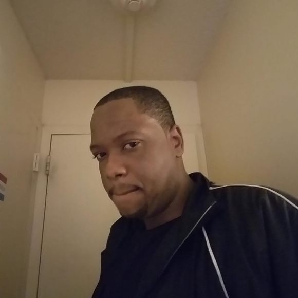 Meet your Posher, Kevin - Picture 1 of 1